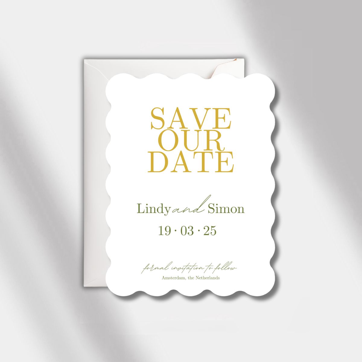 wedding save the date card scalloped elegance white/gold